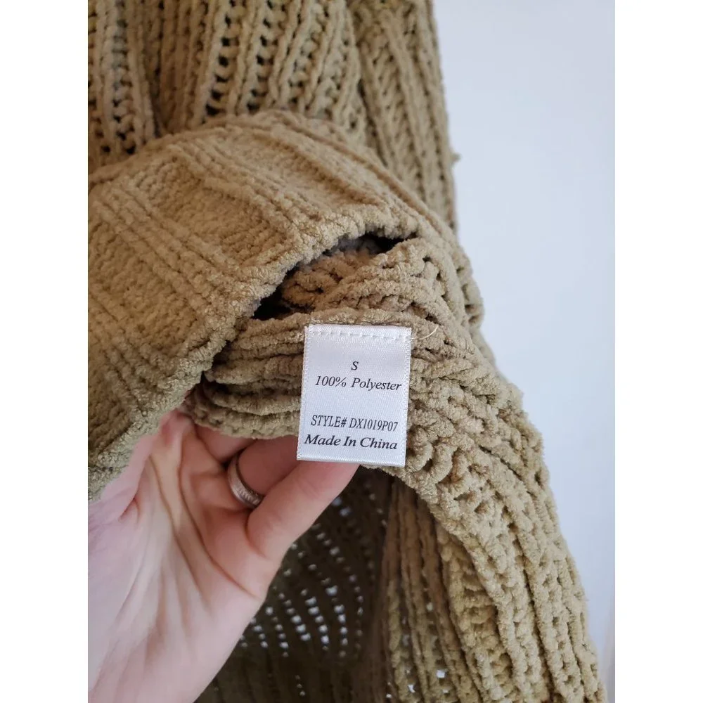 Pink Lily Green Chunky Knit Sweater - Picture 5 of 6